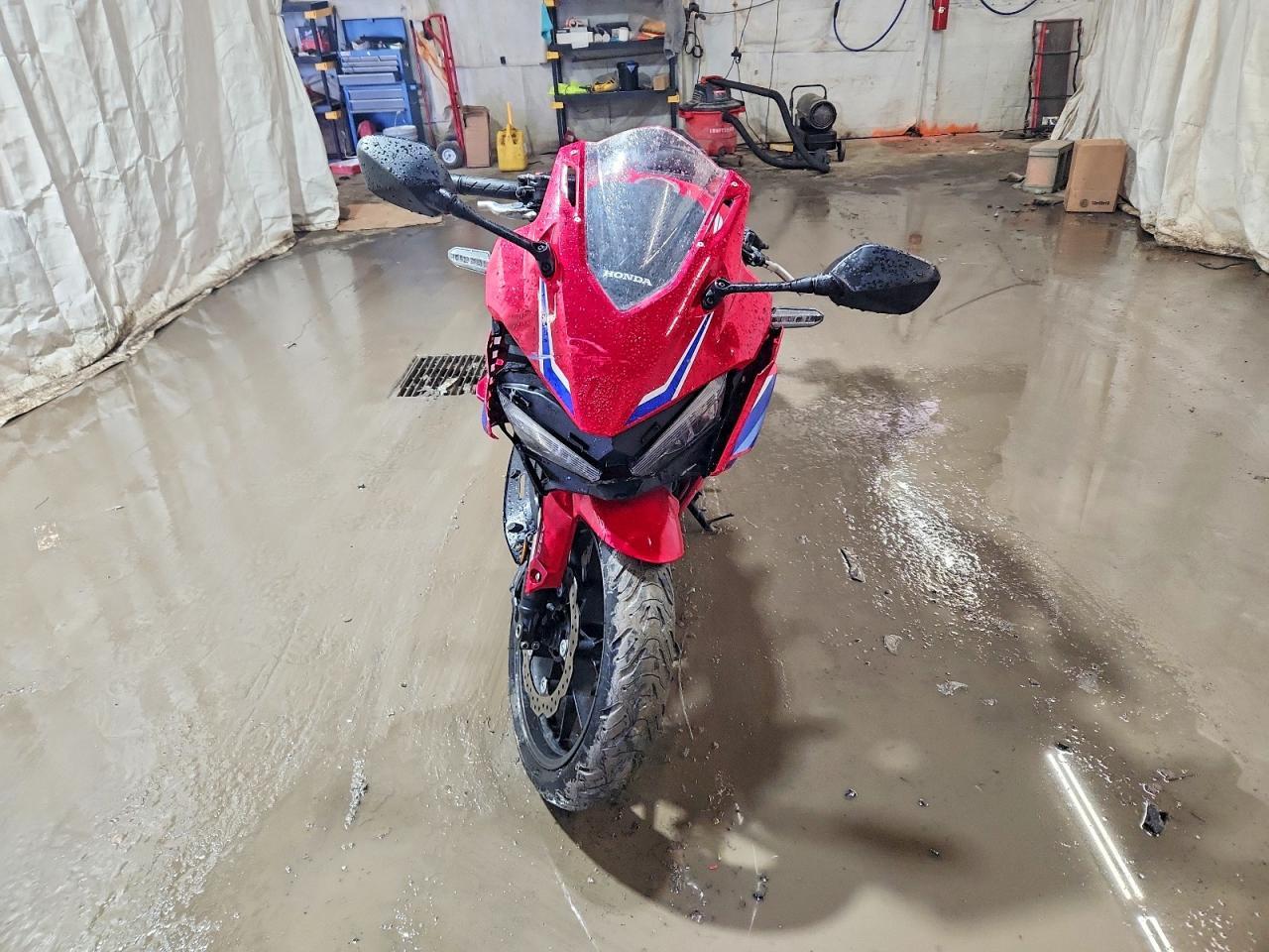 2025 Honda Cbr500 Ra - Фото 2