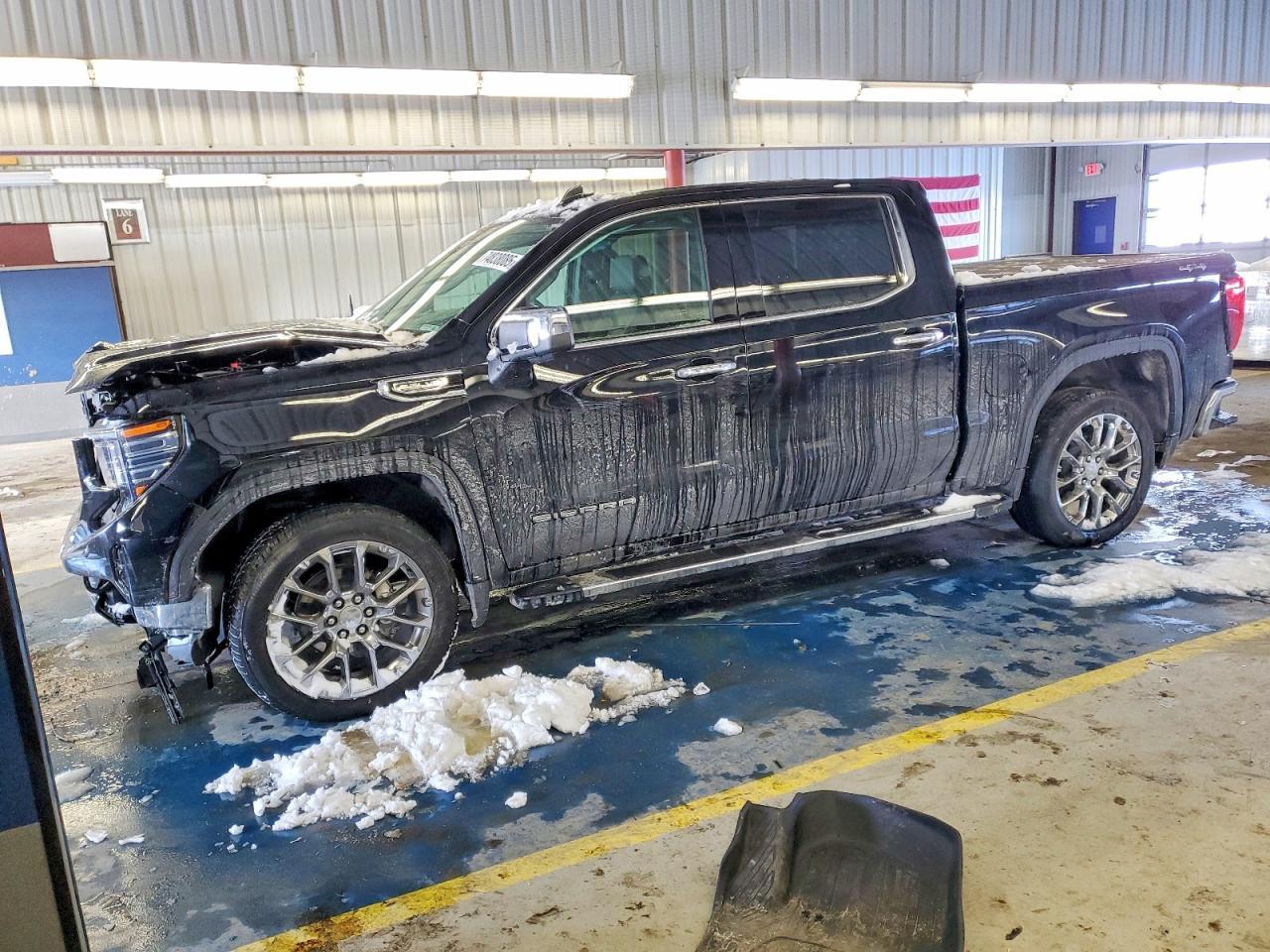 2025 GMC Sierra K1500 Slt