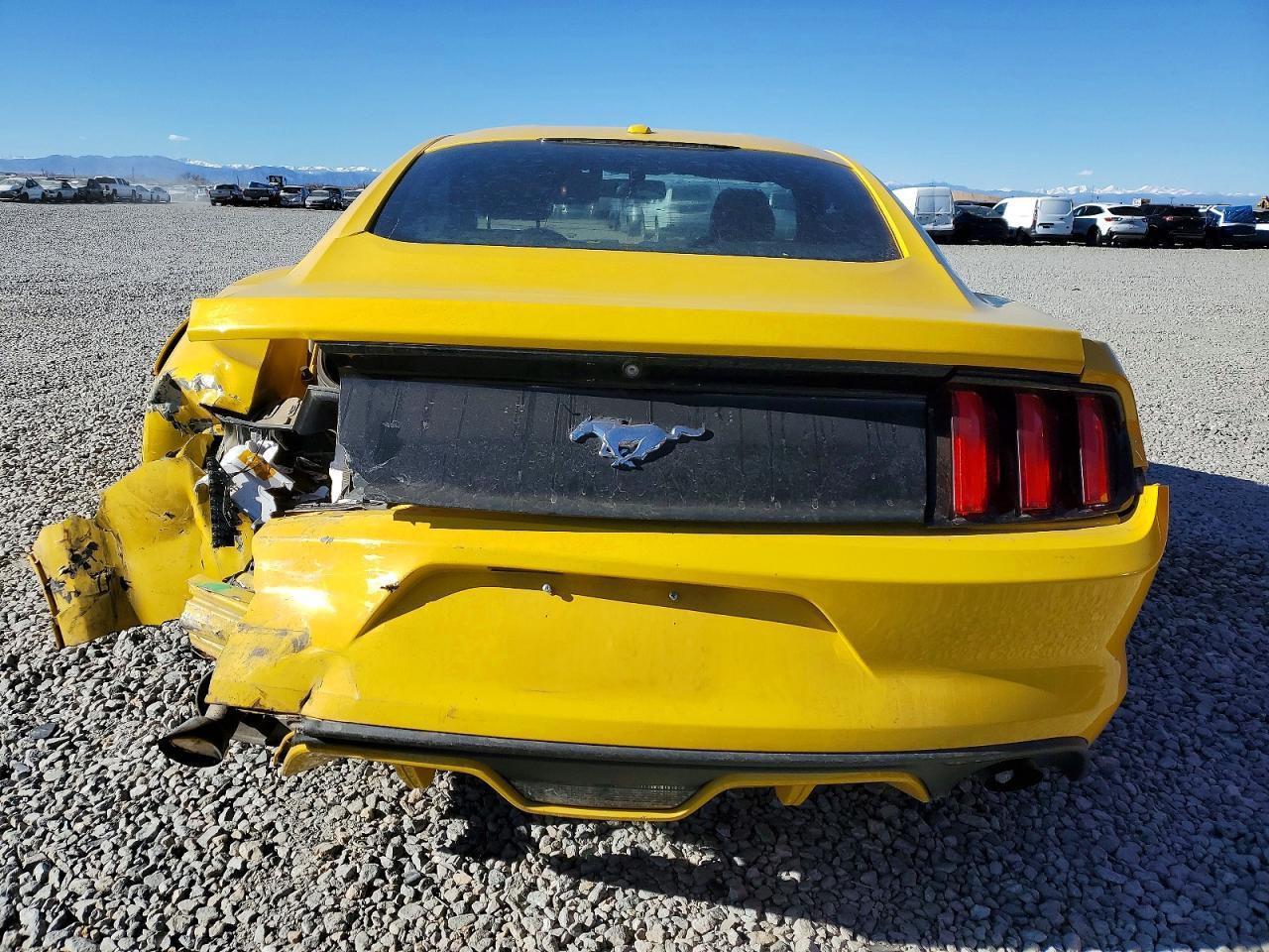 2015 Ford Mustang - Image 6