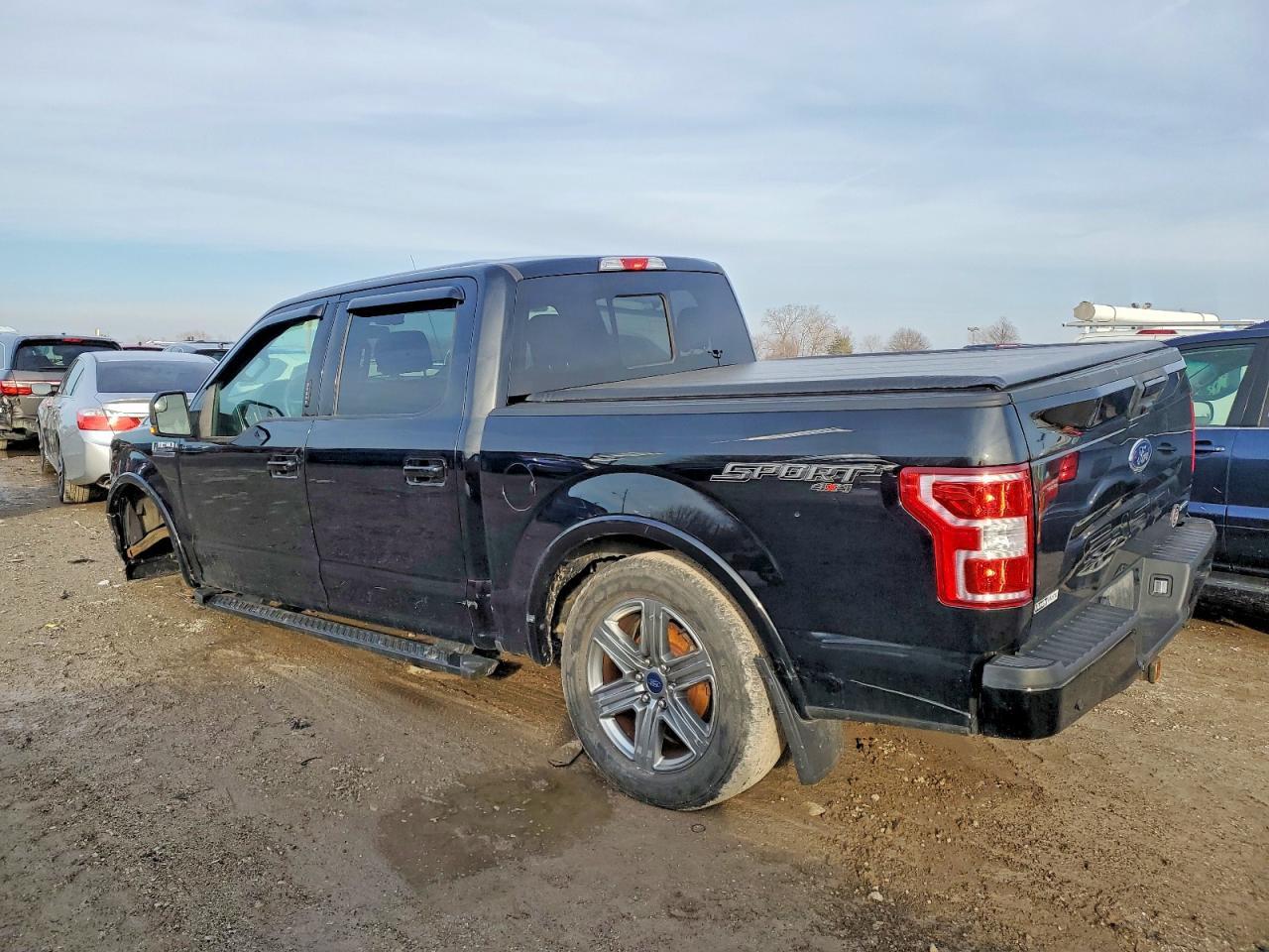 2018 Ford F150 Supercrew - Фото 2
