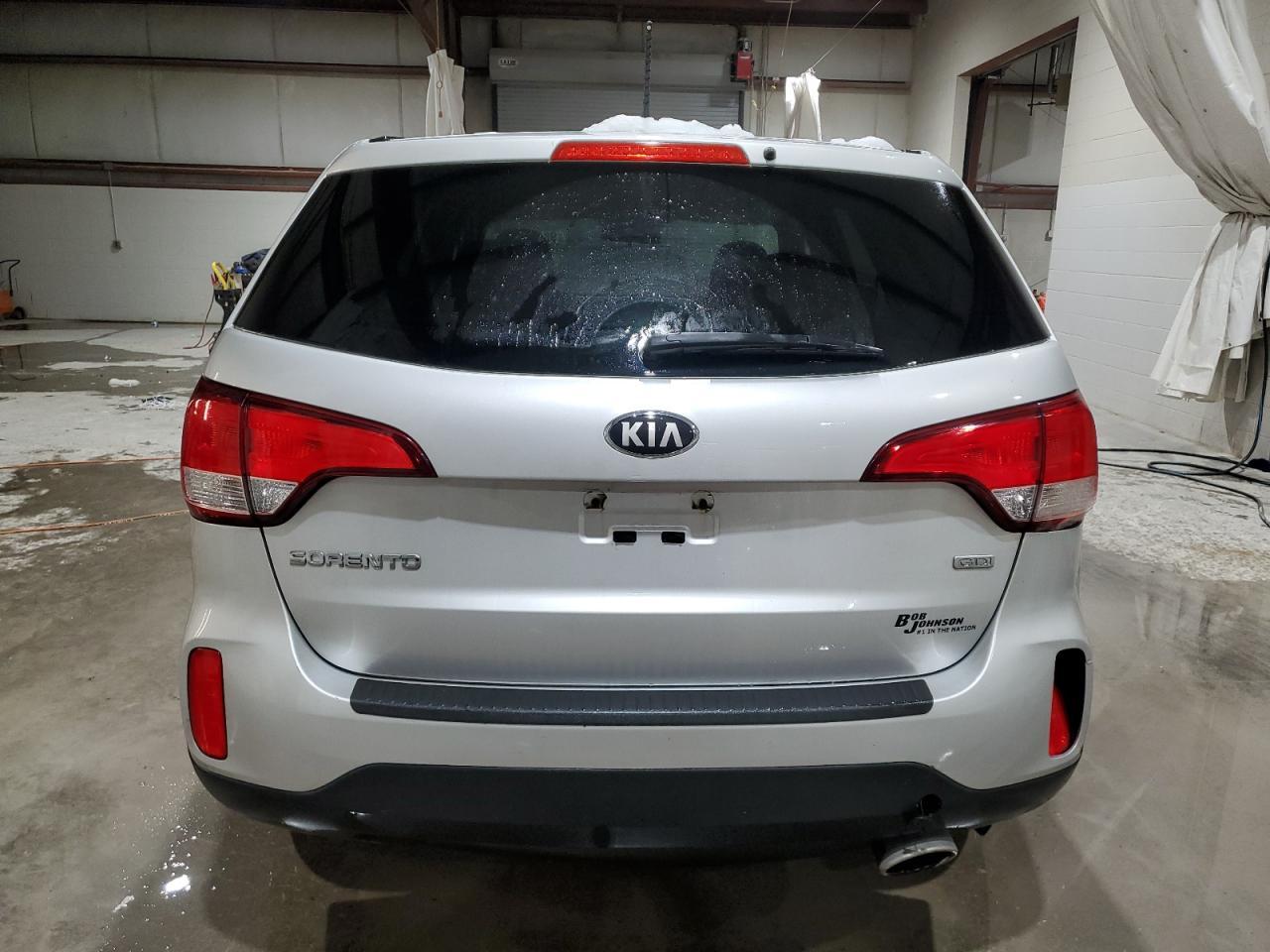 2015 Kia Sorento Lx - Фото 6