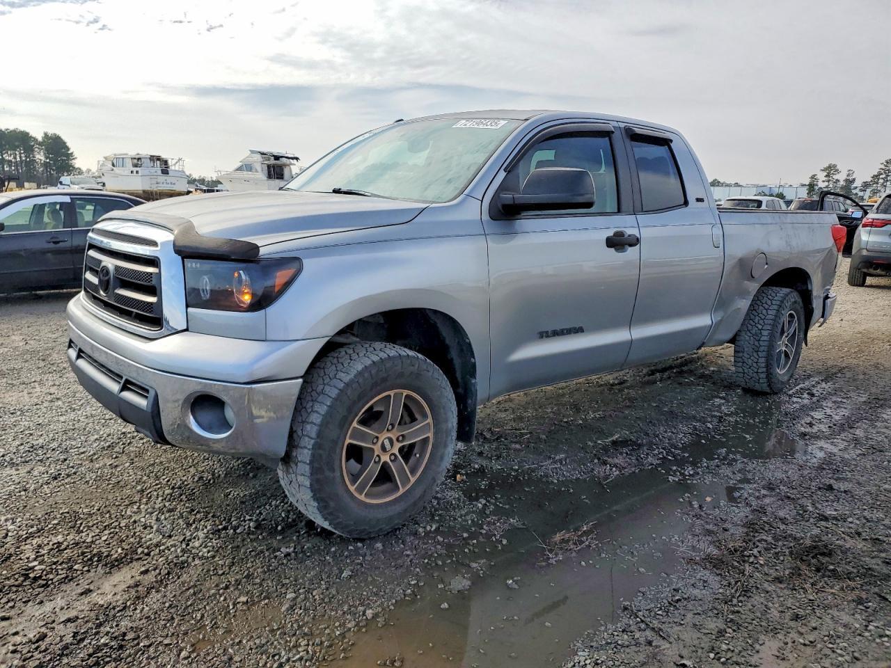 2013 Toyota Tundra Double Cab Sr5