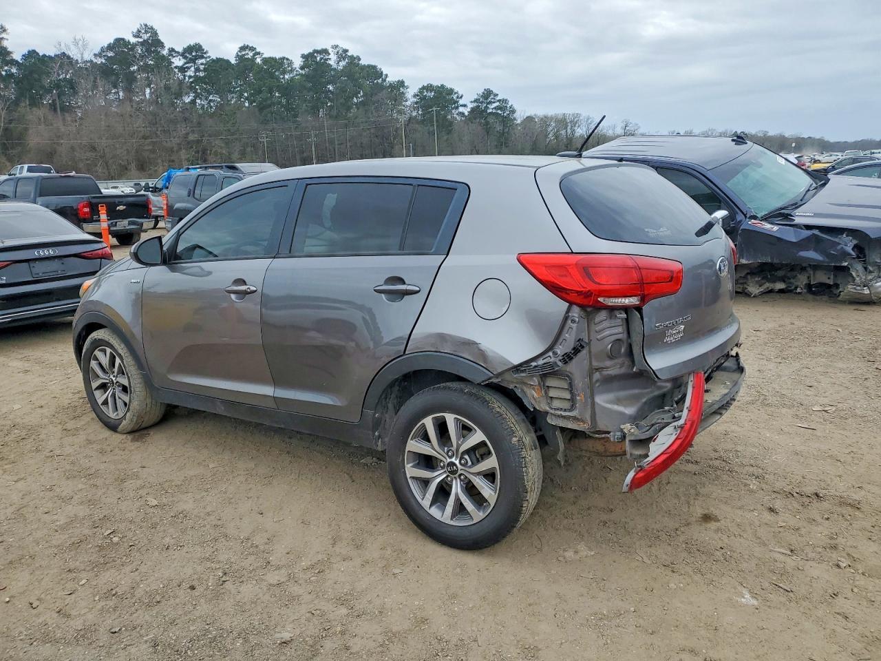 2014 Kia Sportage Lx - Image 2