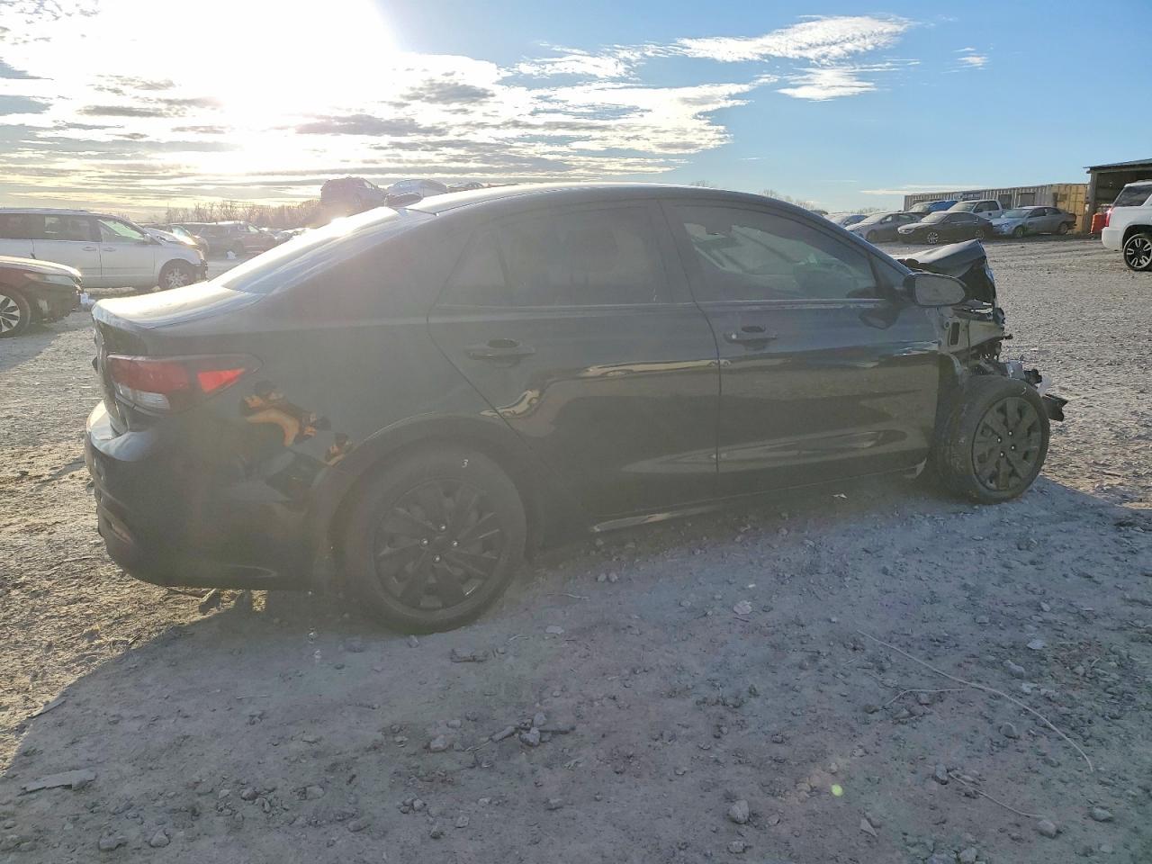 2020 Kia Rio Lx - Фото 3