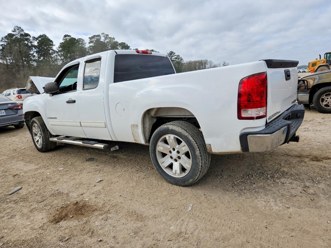 2007 GMC New Sierra - Фото 2