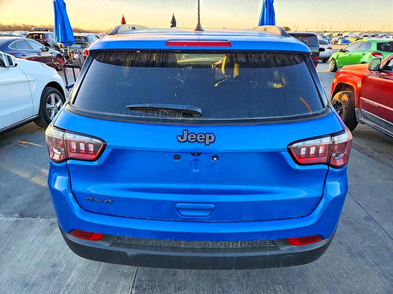 2025 Jeep Compass Latitude - Фото 6