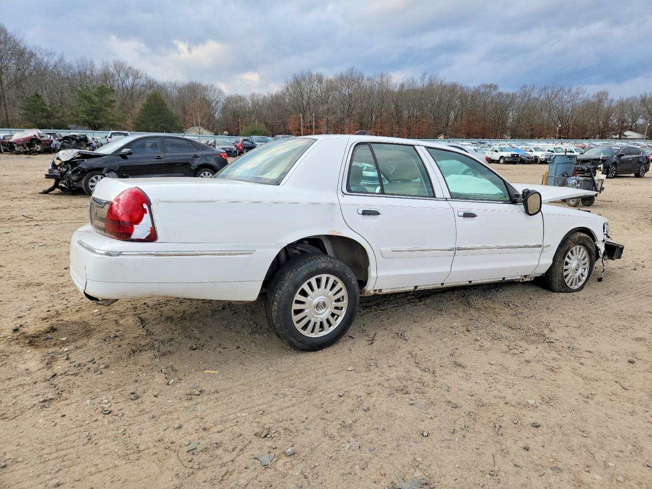 2006 Mercury Grand Marquis Ls - Image 3