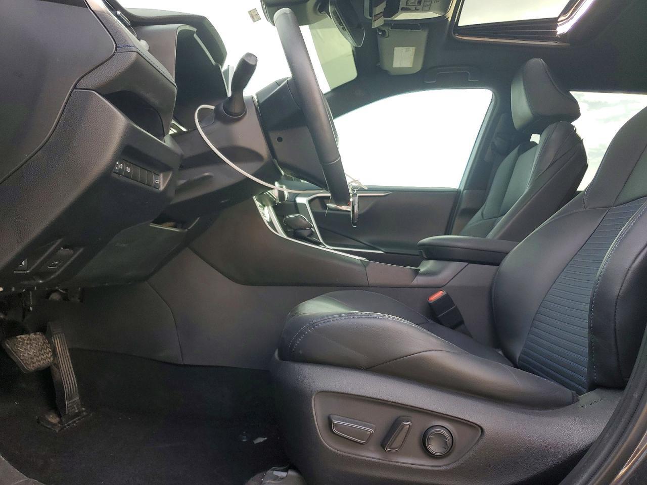 2022 Toyota Rav4 Xse - Image 7