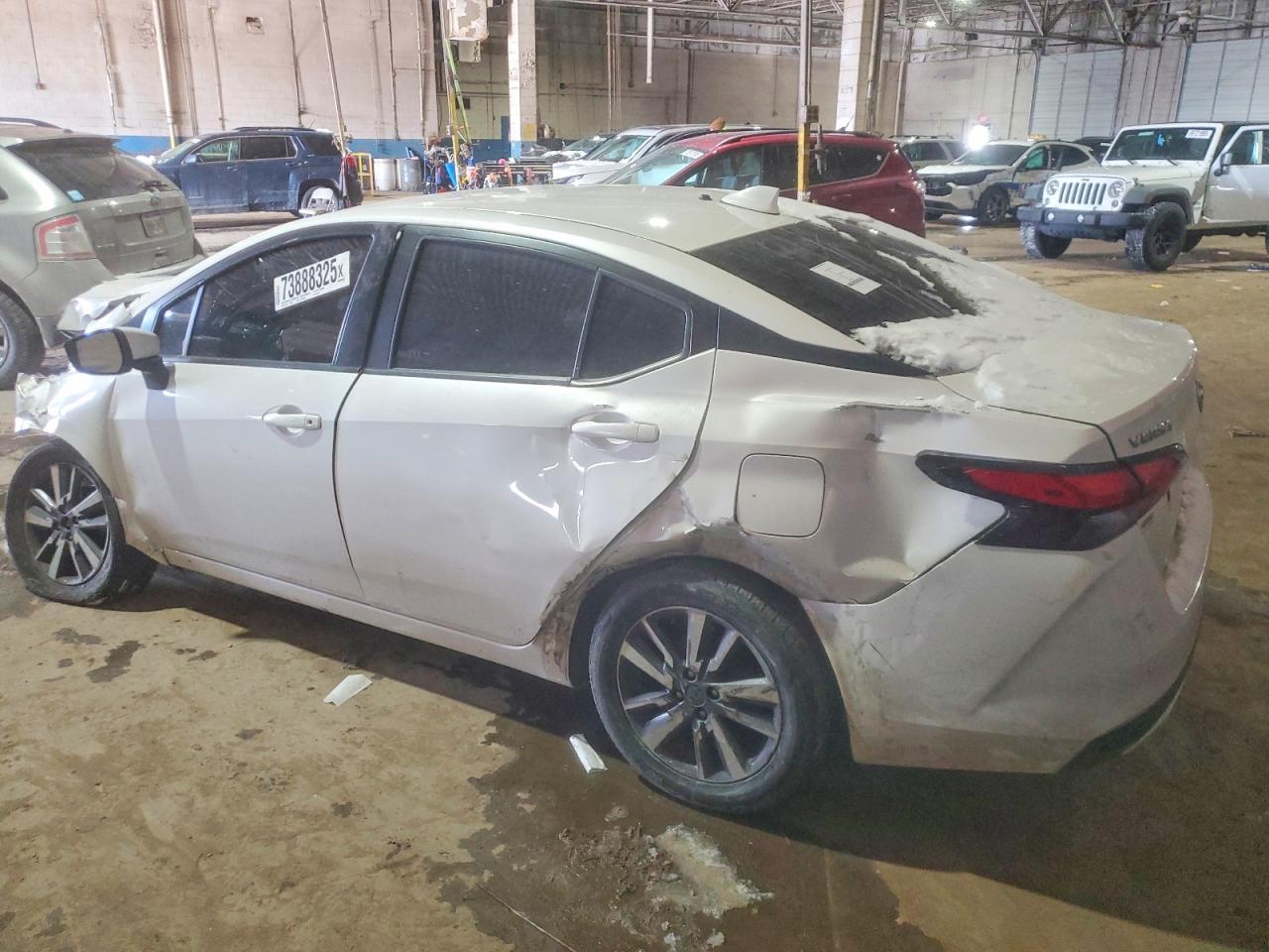 2021 Nissan Versa Sv - Image 2