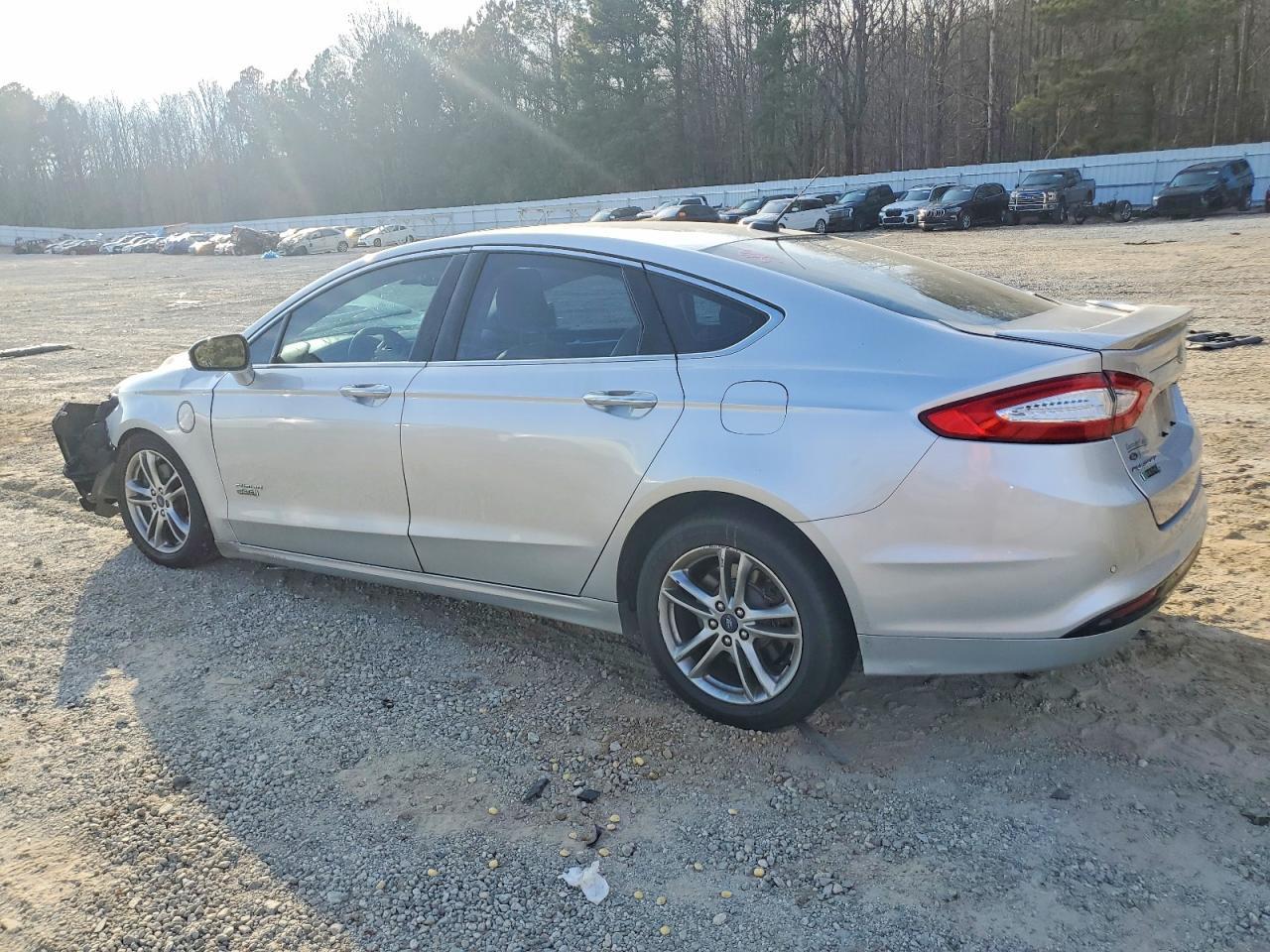 2016 Ford Fusion Titanium Phev - Фото 2