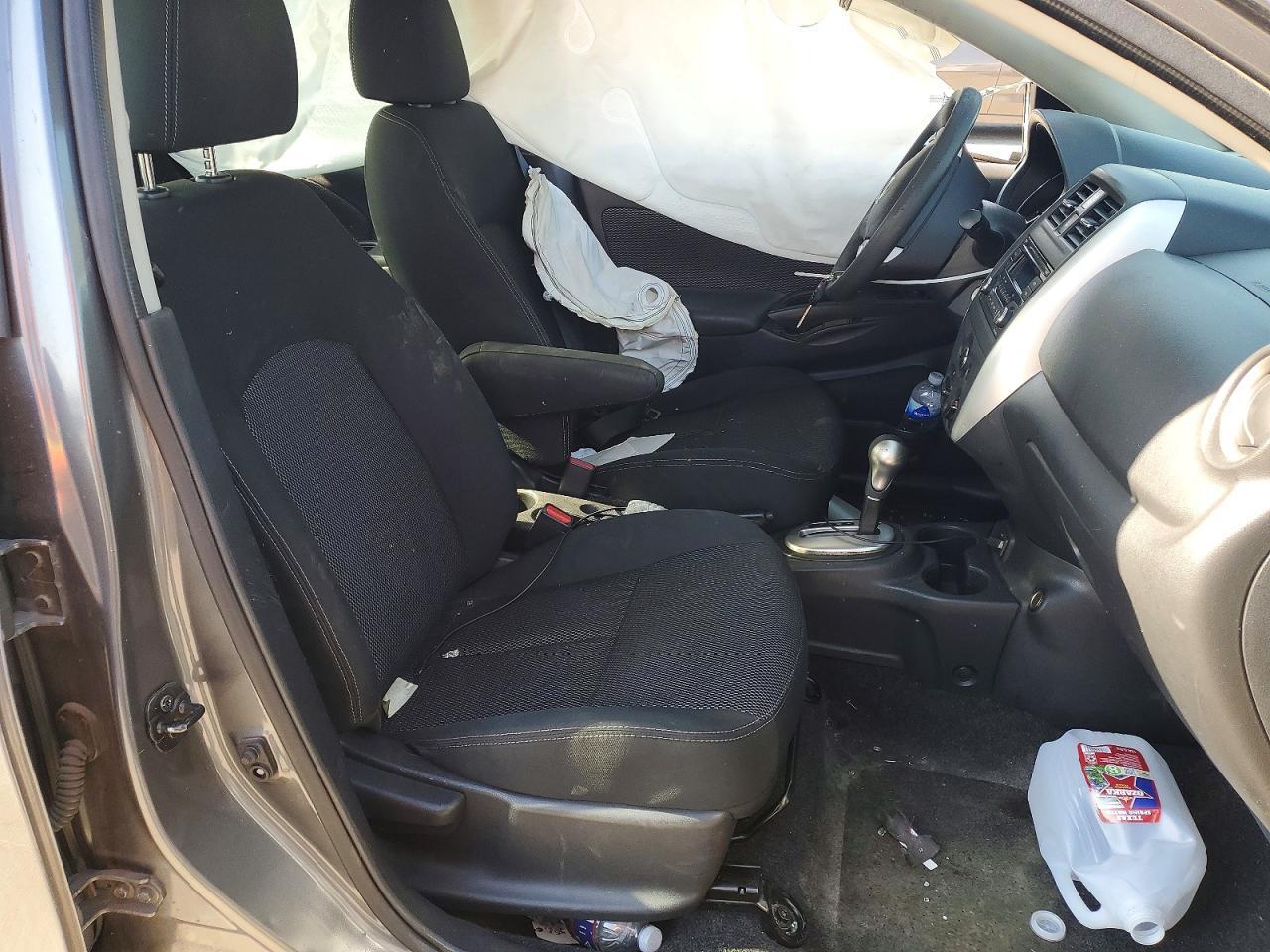 2018 Niss Versa - Фото 7