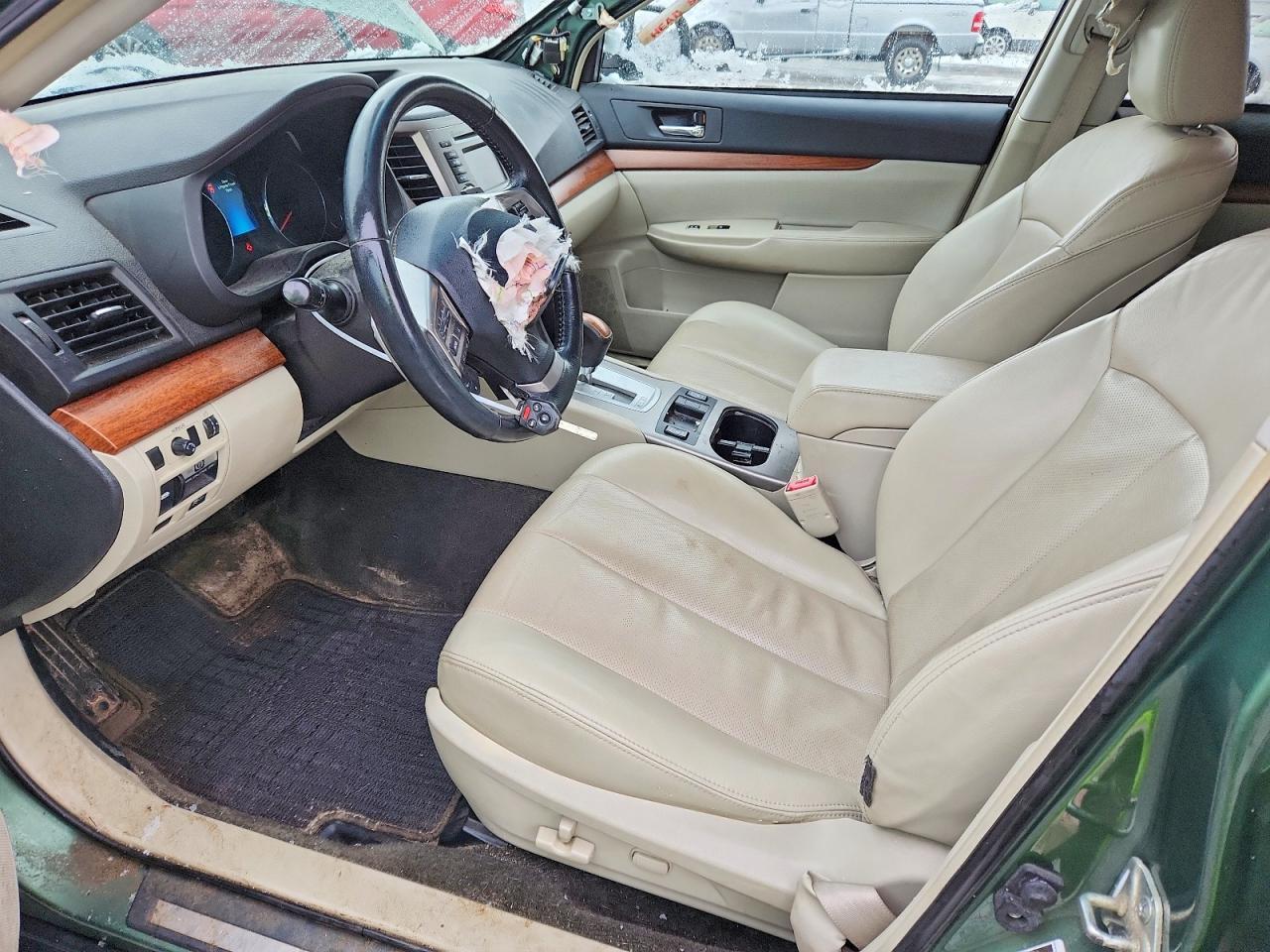 2014 Subaru Outback 2.5I Limited - Image 7