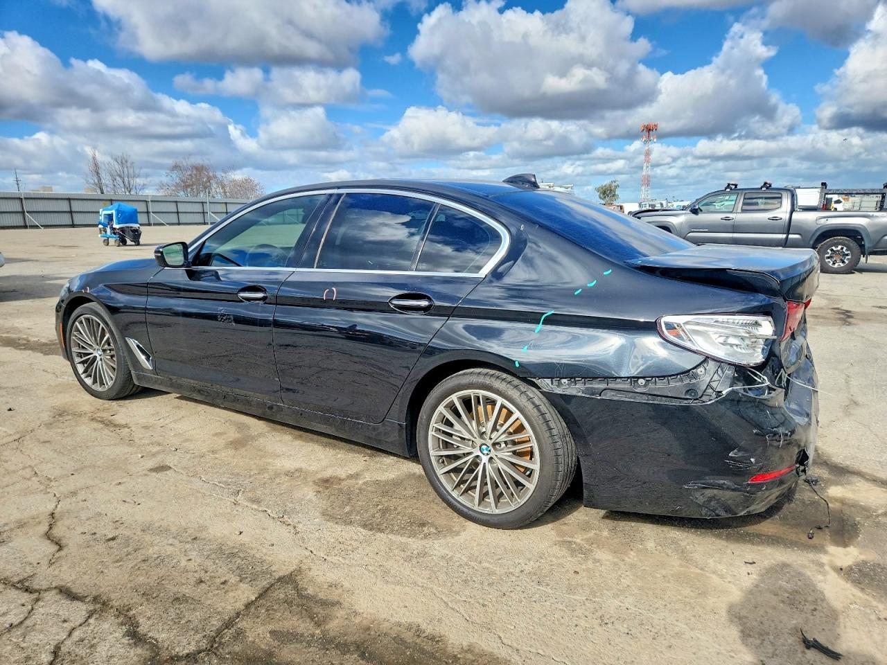 2018 BMW 530 I - Фото 2
