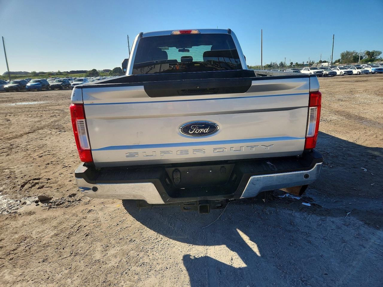 2019 Ford F250 Super Duty - Фото 6