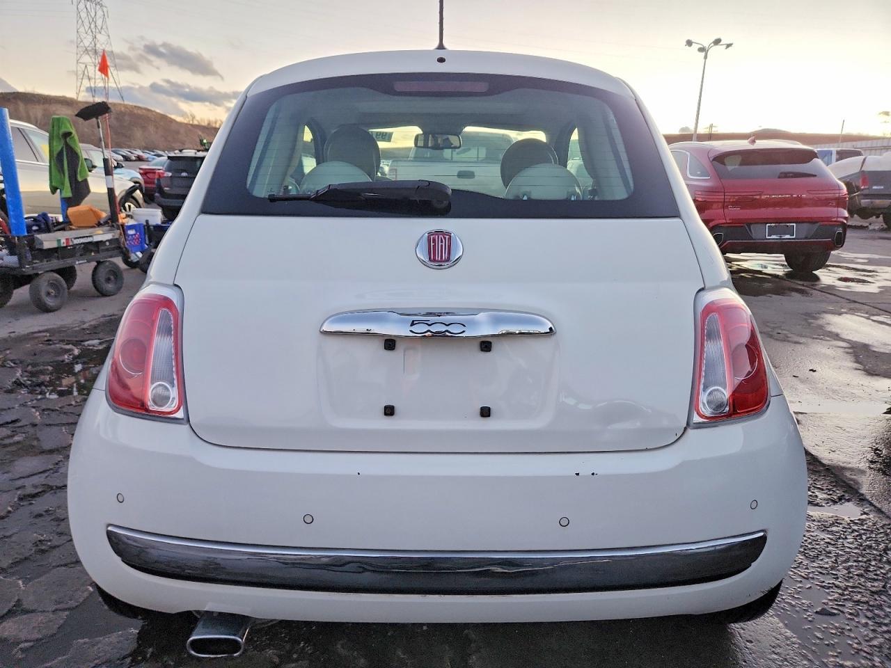 2015 Fiat 500 Lounge - Image 6