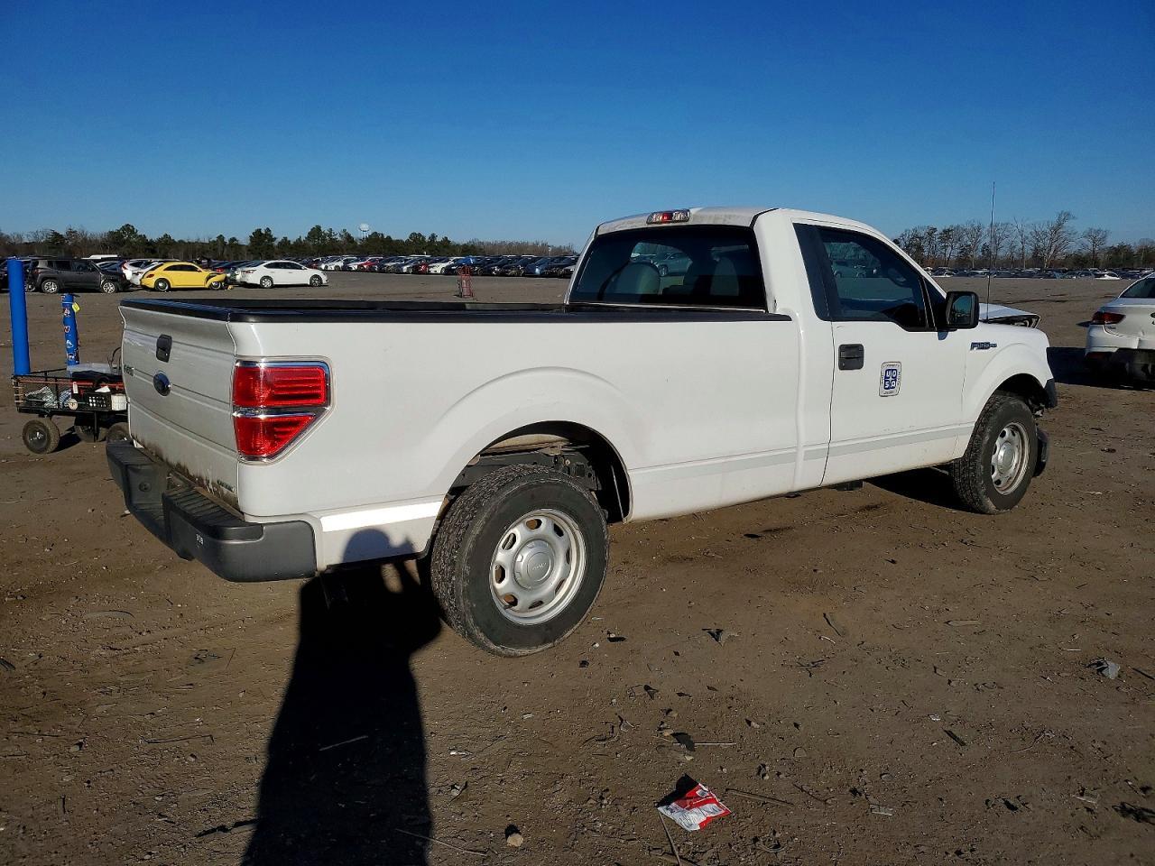 2014 Ford F150 - Фото 3