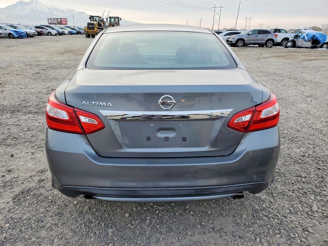 2017 Niss Altima 2.5 - Фото 6