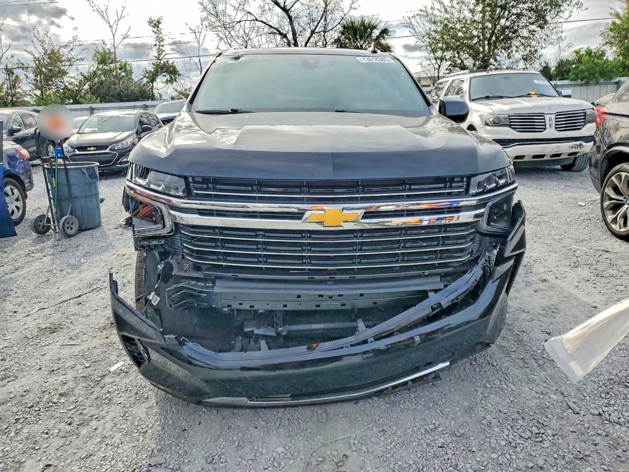 2022 Chevrolet Suburban C1500 Lt - Фото 5