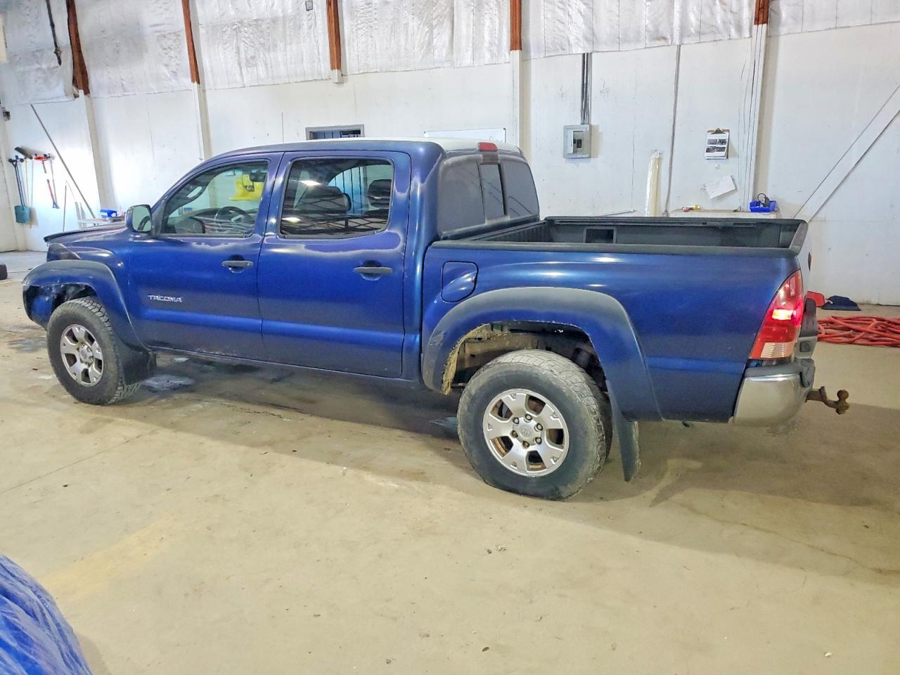 2006 Toyota Tacoma Double Cab - Фото 2