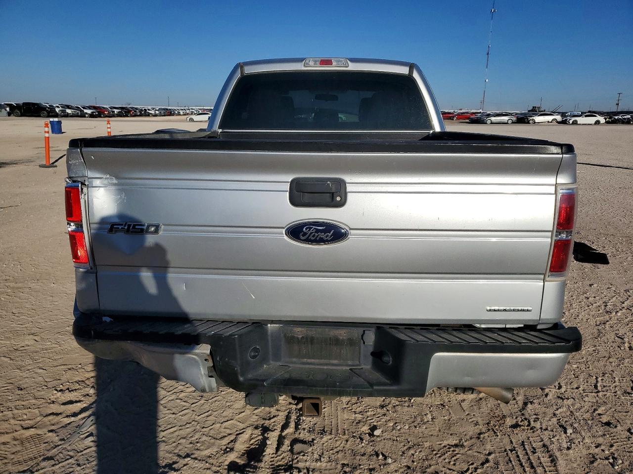 2013 Ford F150 Super Cab - Image 6