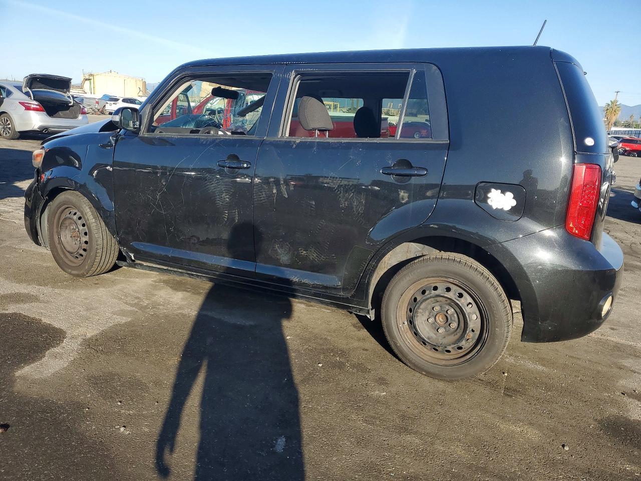 2009 Scion Xb Base - Фото 2