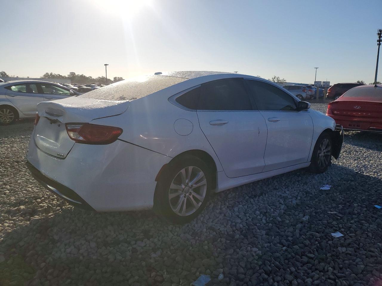 2015 Chrysler 200 Limited - Image 3