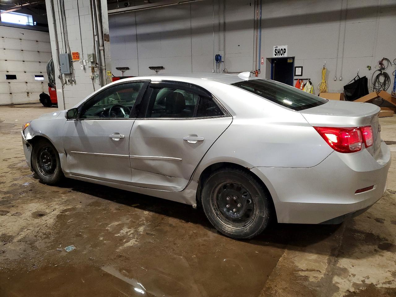 2014 Chevrolet Malibu 1Lt - Фото 2