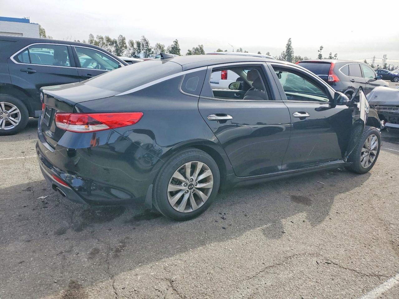 2018 Kia Optima Lx - Фото 3