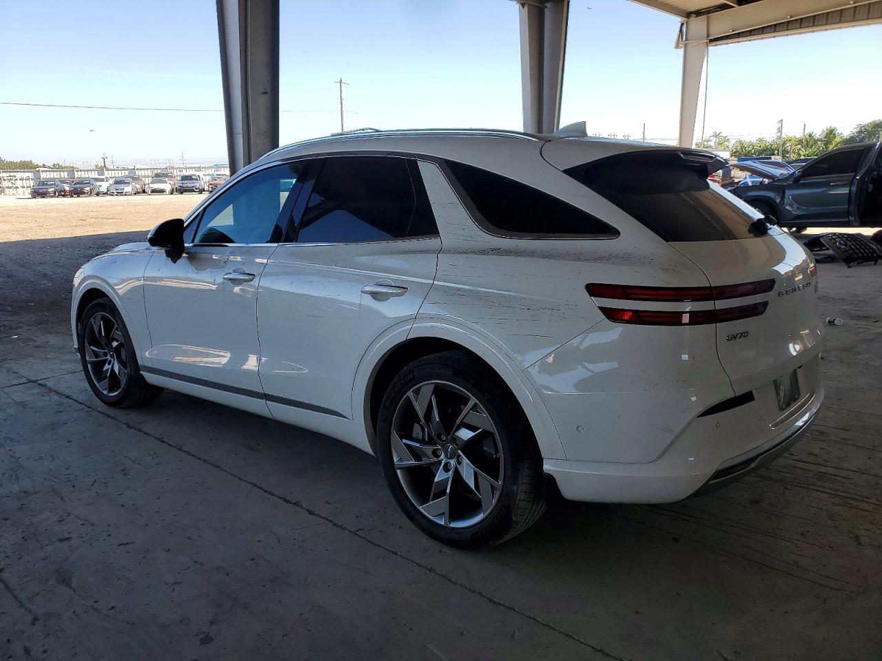 2024 Genesis Gv70 Advanced - Image 2