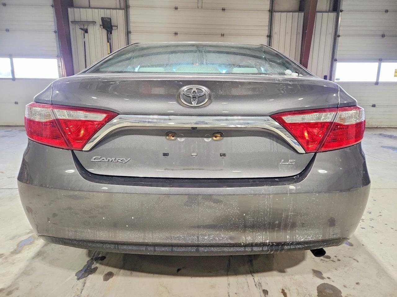 2017 Toyota Camry Le - Image 6