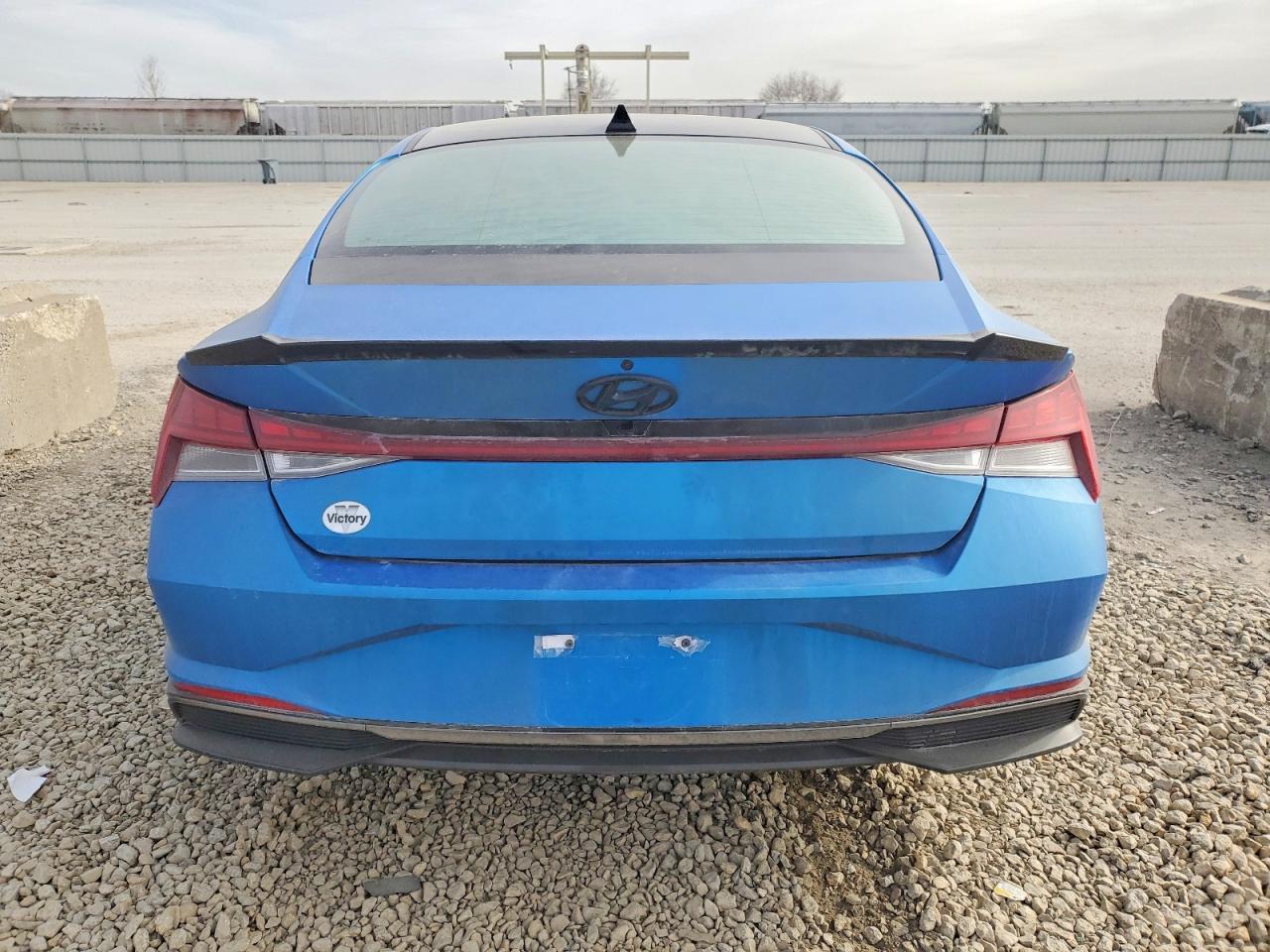 2023 Hyundai Elantra Limited - Image 6