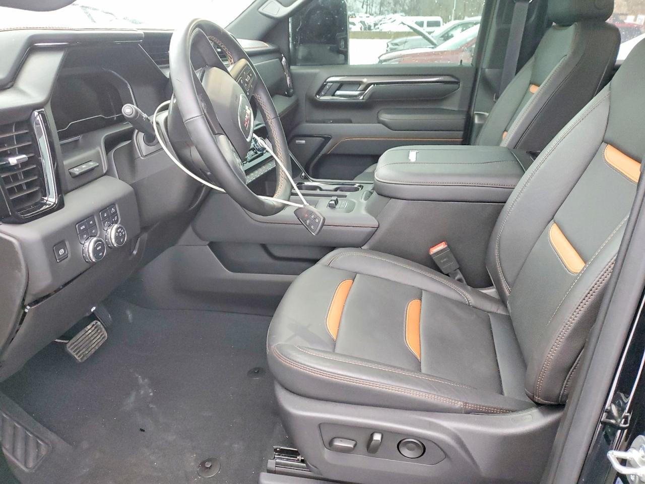 2025 GMC Sierra K2500 At4 - Фото 7