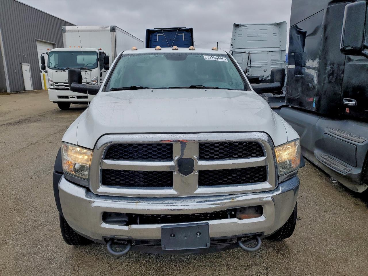 2018 Ram 5500 - Image 5