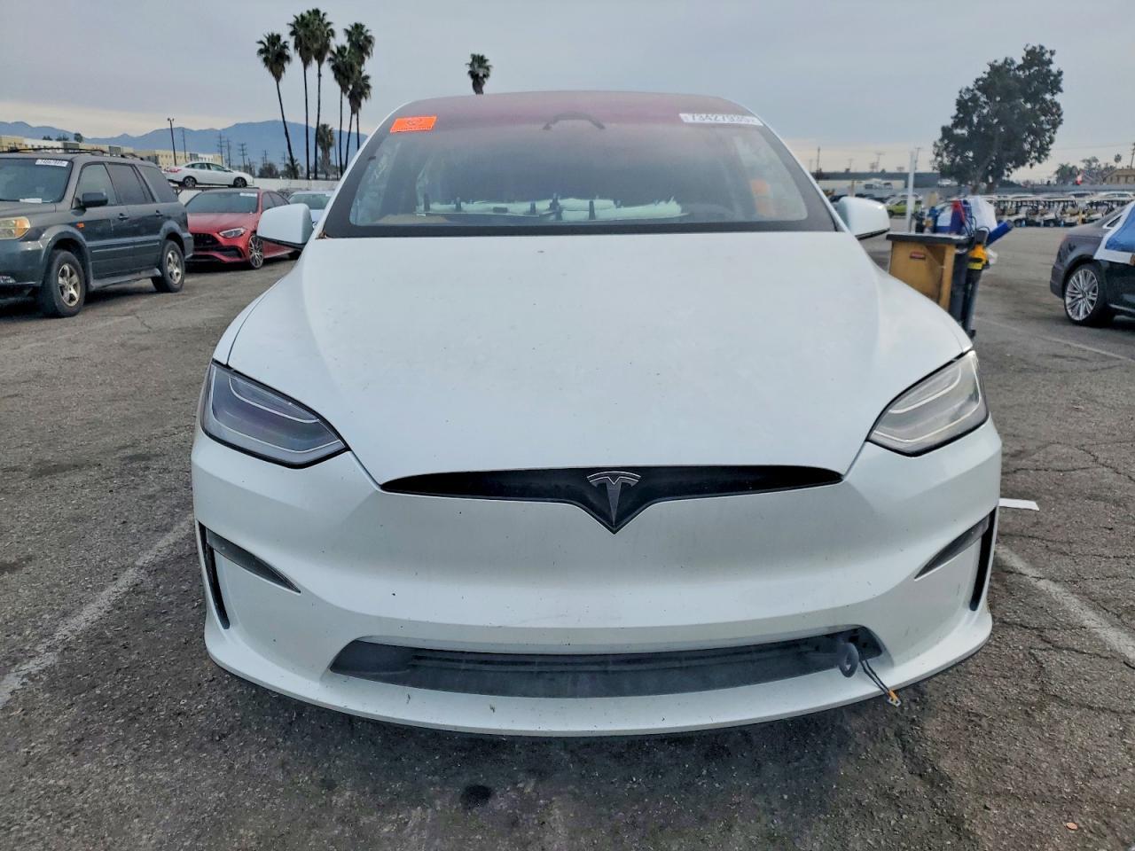 2023 Tesla Model X - Image 5