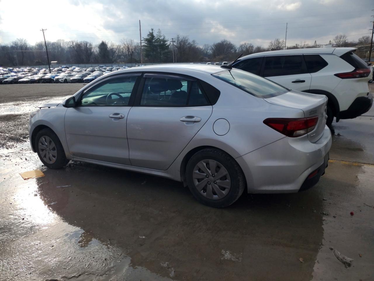 2019 Kia Rio S - Фото 2