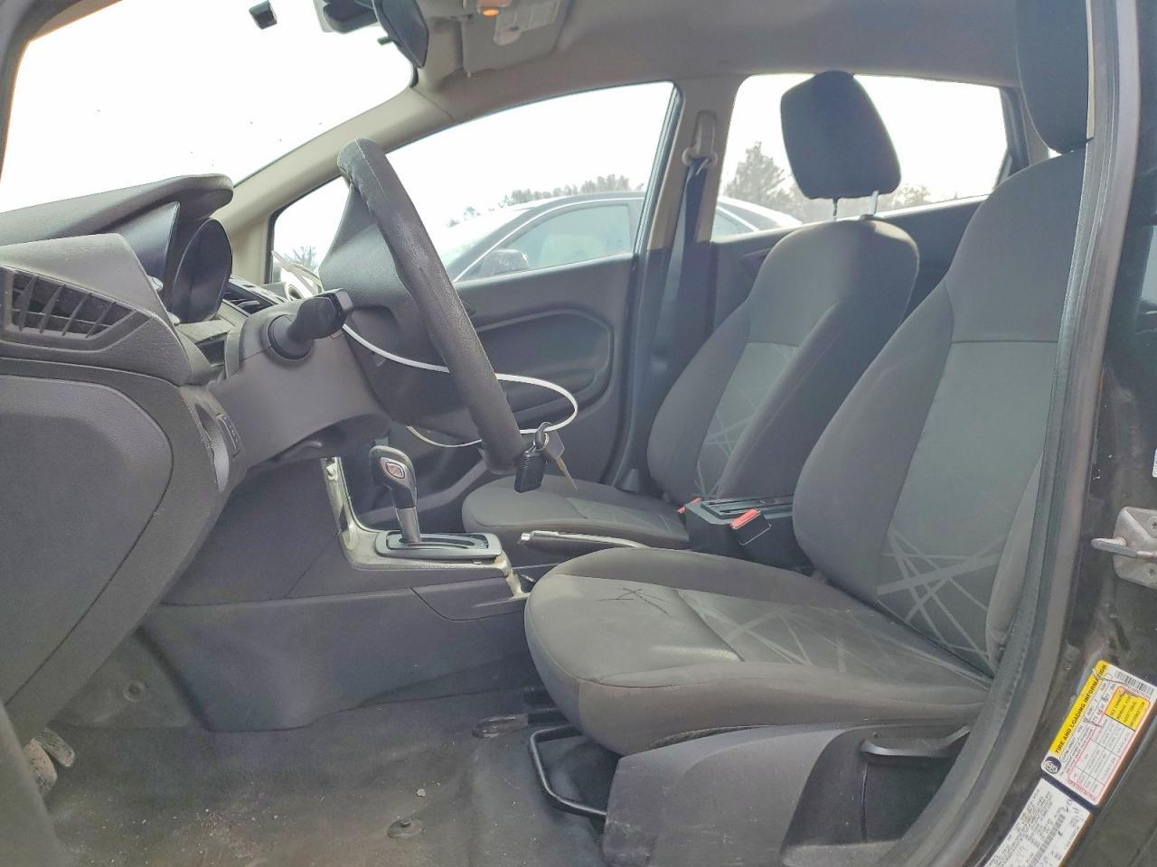 2014 Ford Fiesta S - Фото 7
