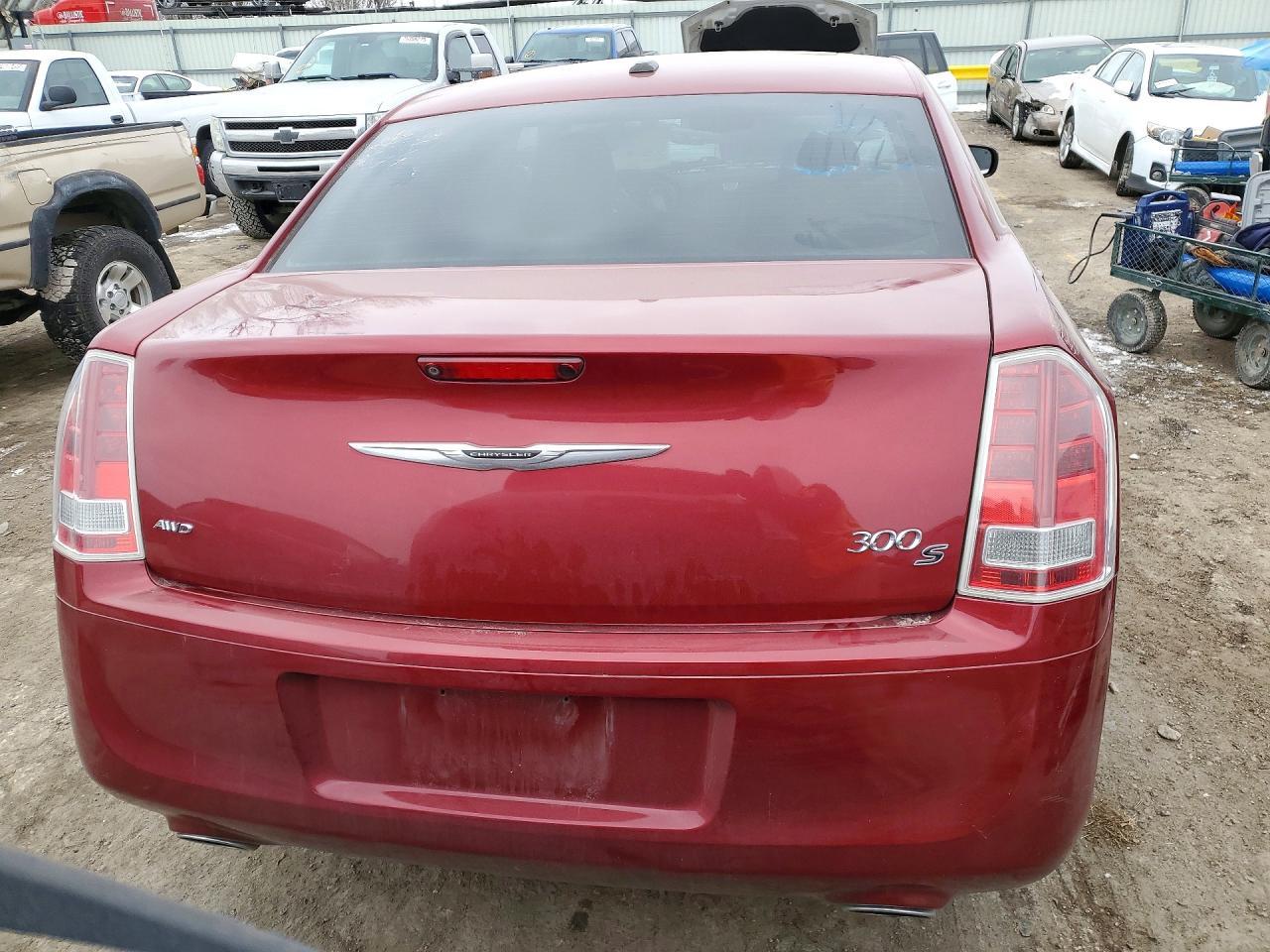 2014 Chrysler 300 S - Фото 6