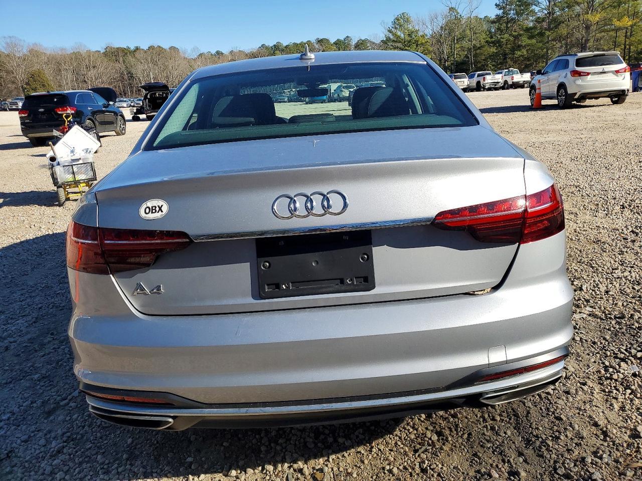 2020 Audi A4 Premium - Фото 6