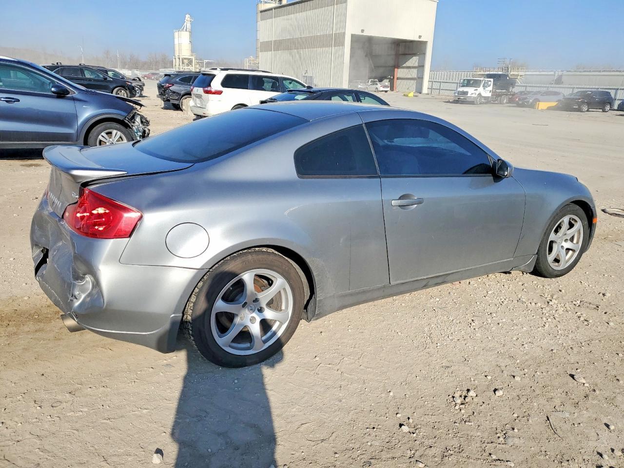 2006 Infiniti G35 - Image 3