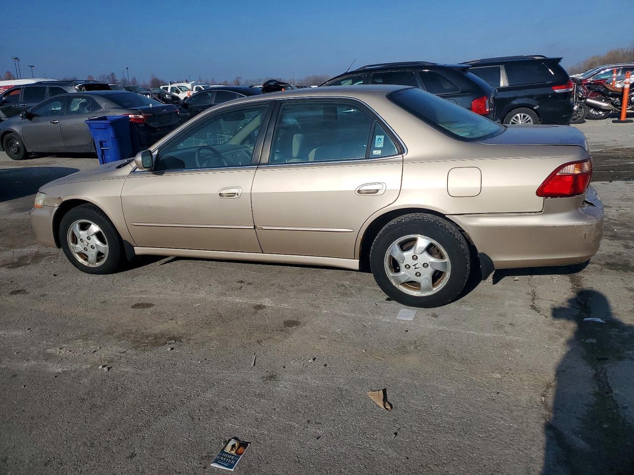 2000 Honda Accord - Фото 2