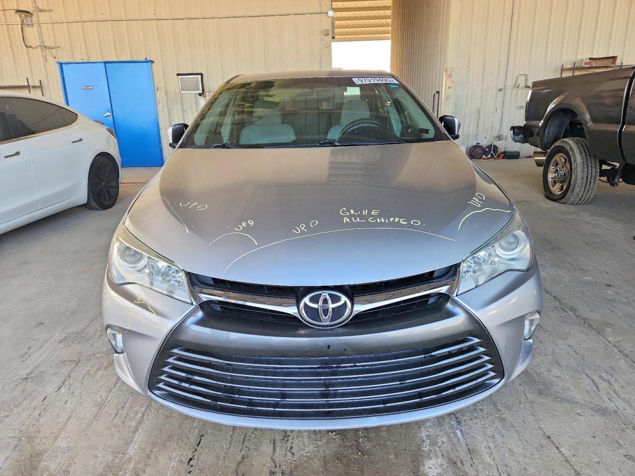 2016 Toyota Camry Le - Фото 5