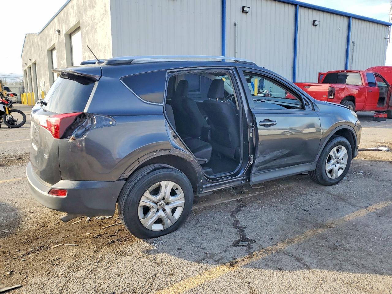 2015 Toyota Rav4 Le - Фото 3