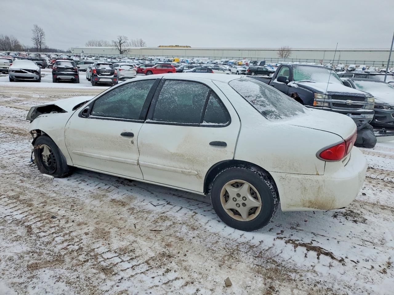 2004 Chevrolet Cavalier - Фото 2