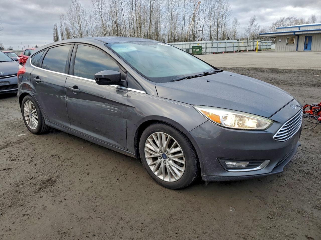 2016 Ford Focus Titanium - Фото 4
