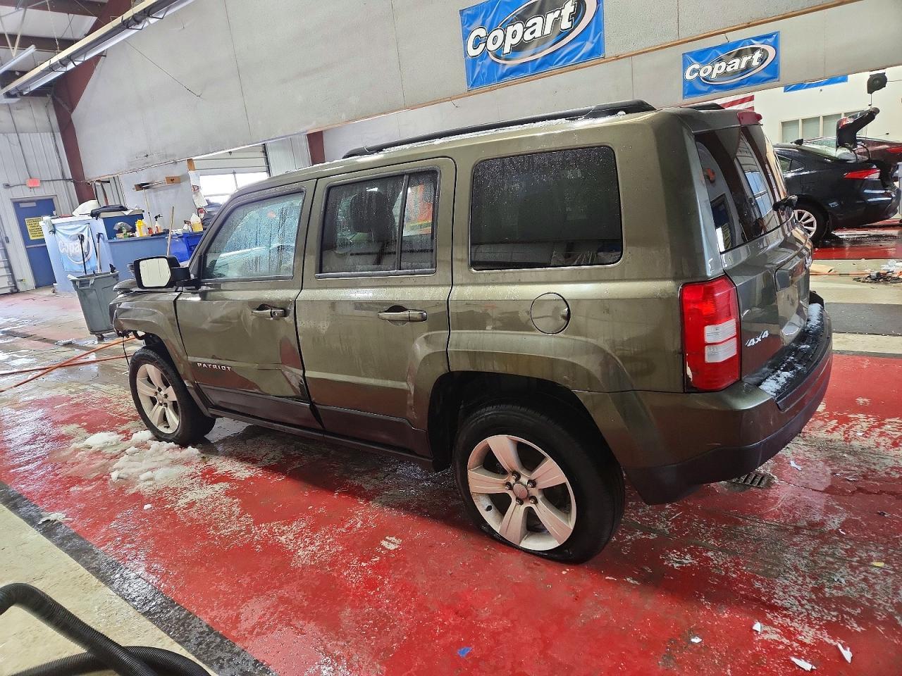 2016 Jeep Patriot Sport - Фото 2