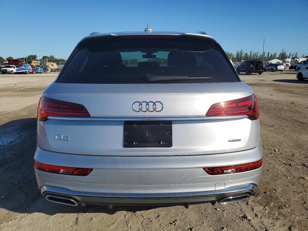 2023 Audi Q5 Premium 45 - Фото 6