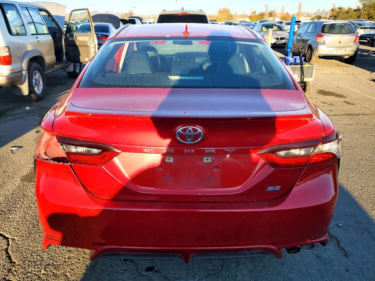 2021 Toyota Camry Se - Фото 6