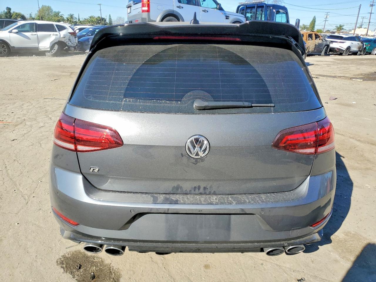 2018 Volkswagen Golf R - Фото 6