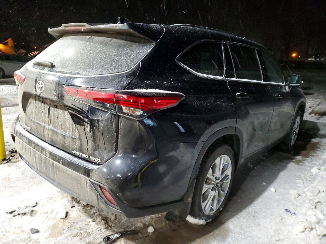 2020 Toyota Highlander Limited - Image 3