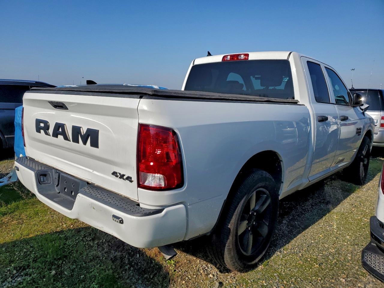 2022 Ram 1500 Classic Tradesman - Фото 3